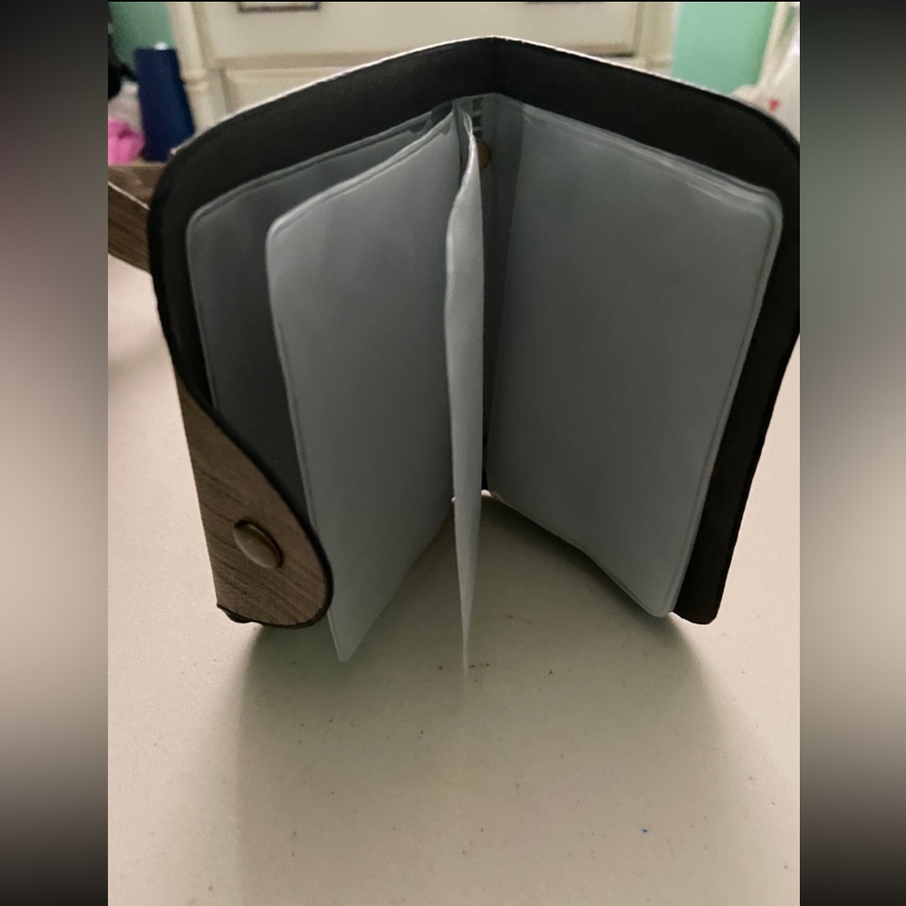 Mini Backpack & Wallet - Picture 5 of 6